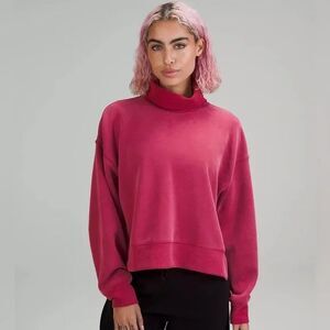 Lululemon Softstreme Turtleneck Pullover Size 6 in‎ Pomegranate / o2